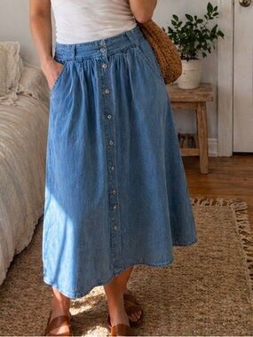Capacity Chambray Midi Skirt Size S Blue Button Front Pockets Vintage 90s